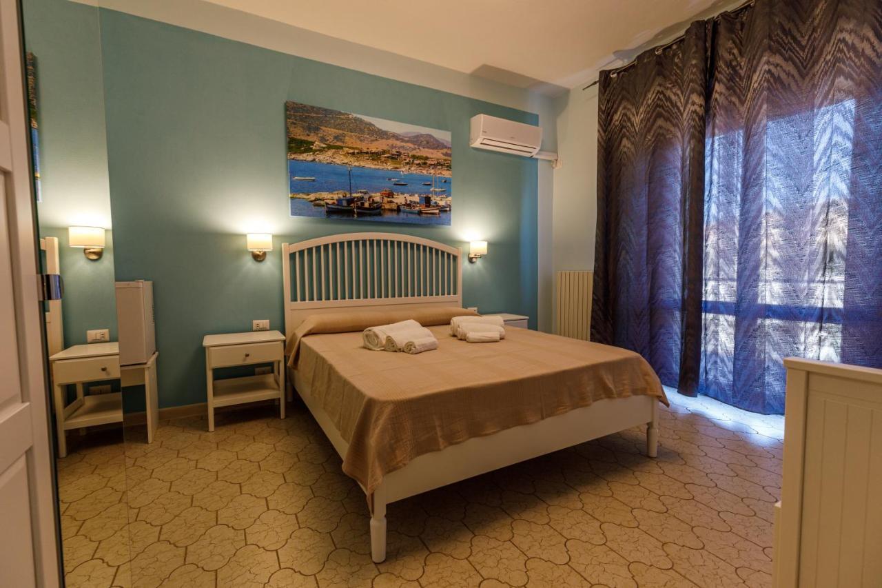 Casa Tacconi Bed and Breakfast Villasimius Exteriör bild