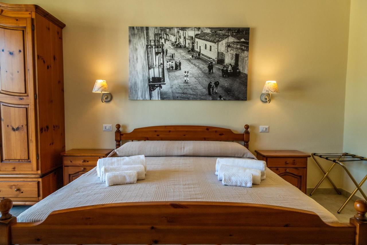 Casa Tacconi Bed and Breakfast Villasimius Exteriör bild