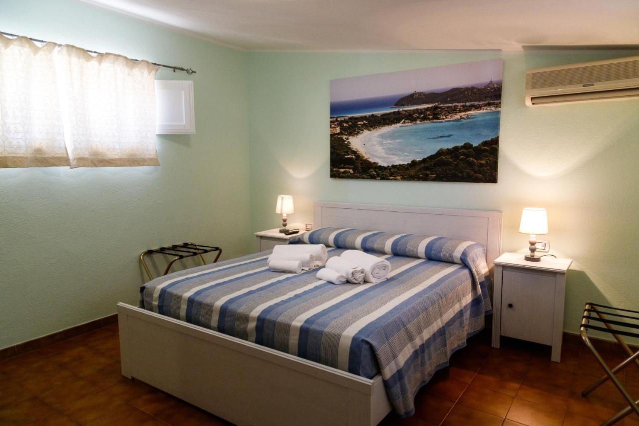 Casa Tacconi Bed and Breakfast Villasimius Exteriör bild