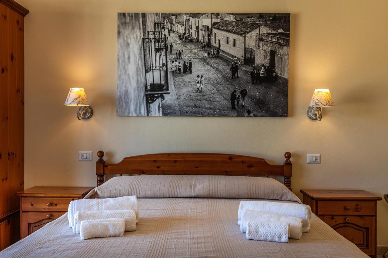 Casa Tacconi Bed and Breakfast Villasimius Exteriör bild