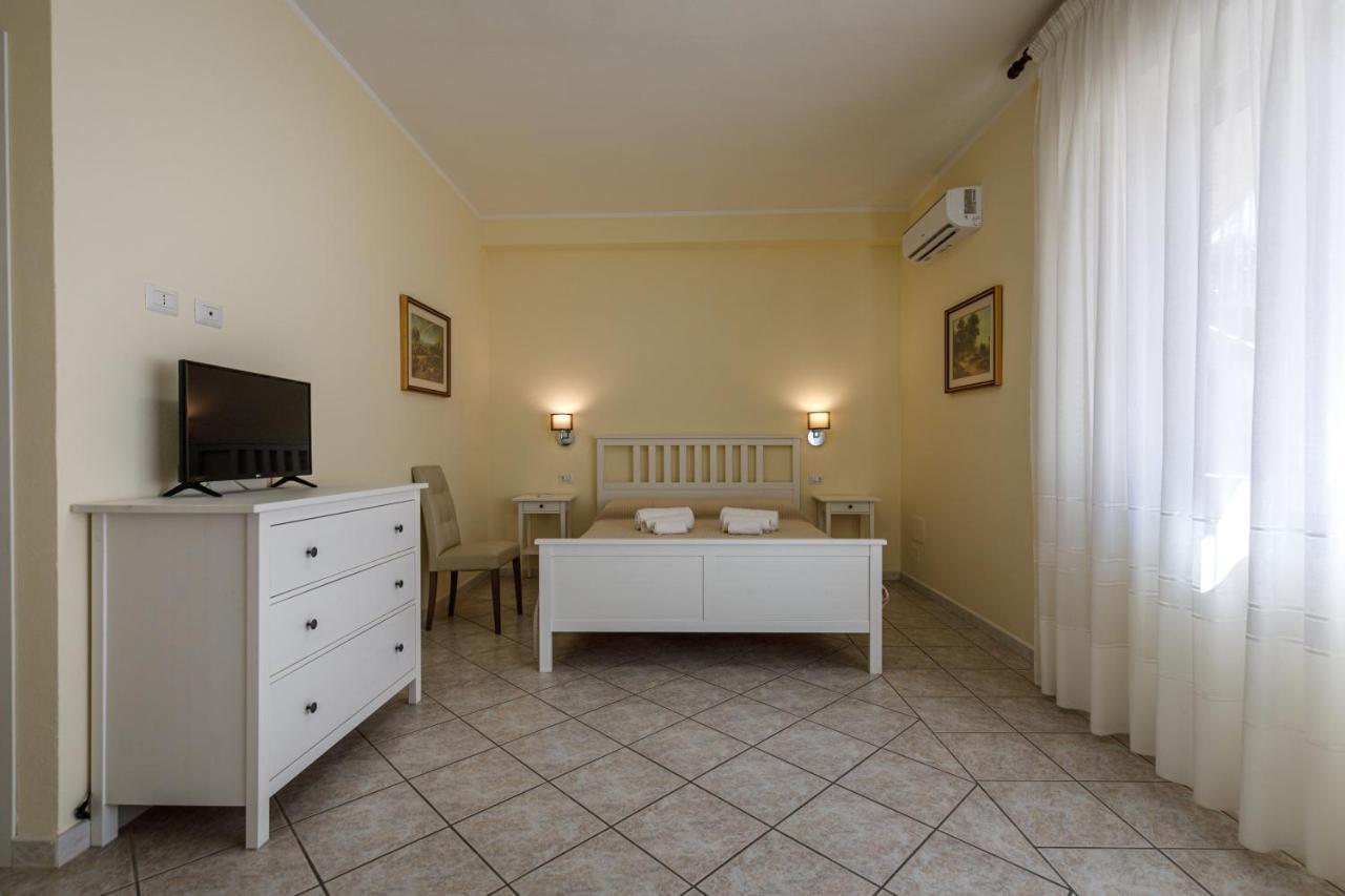 Casa Tacconi Bed and Breakfast Villasimius Exteriör bild